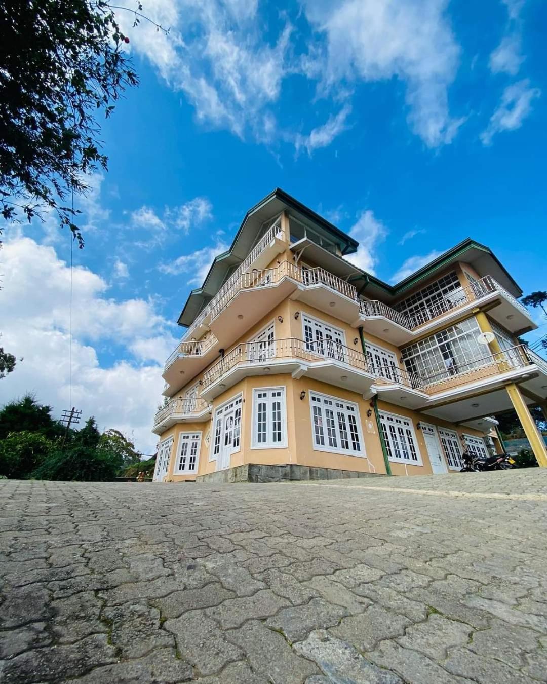 Thilina Hotel Nuwara Eliya Dış mekan fotoğraf